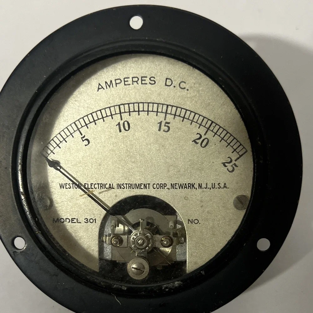 Vintage Weston Model 301 DC Ammeter Panel Meter, Amperes D.C. 0-25 Range